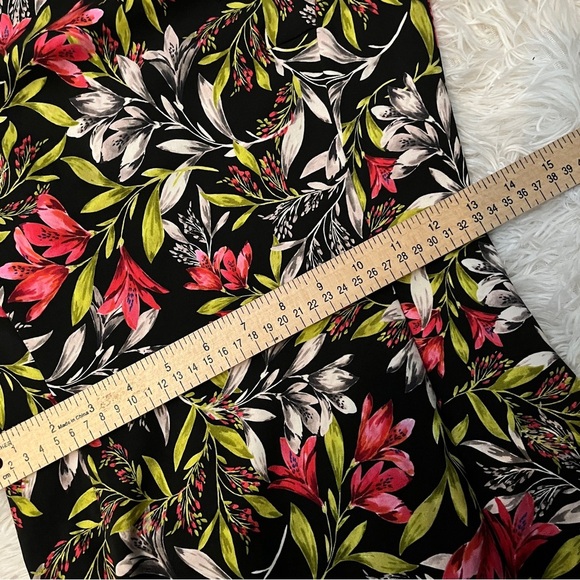 French Connection Cadencia Mini Stretch Black Dress 4 Floral Fit & Flare - Picture 12 of 16